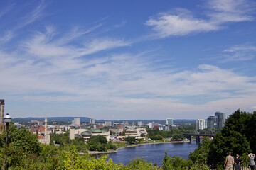Obraz premium Gatineau Quebec from Ottawa Ontario Canada