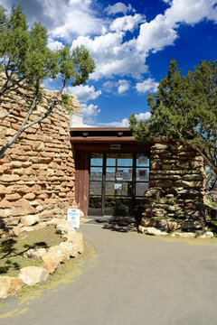Yavapai Geology Museum along the South Rim of the Grand Canyon in Arizona
