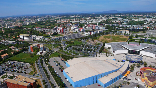  Photo a&eacute;rienne Montpellier Odysseum dans l'H&eacute;rault, Montpellier vu du ciel, quartier zone commerciales cin&eacute;mas, constructions,  loisir,   Occitanie France
