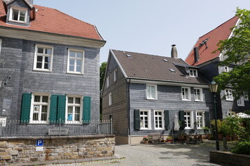 Fototapeta na wymiar Häuser mit Schieferfassaden Altstadt Hattingen