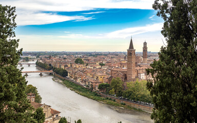 Fototapeta premium Verona - Etsch Fluss Panorama