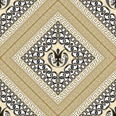 Rhombus frames. Greek golden frames seamless pattern. Traditional ornamental floral vector background. Geometric repeat trendy backdrop. Greek key meanders, chains, flowers. Chains ornaments on white