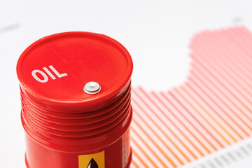 Schedule and crude oil barrel. The cost decreases or increase. The crisis of the economy.