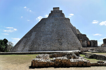Fototapeta na wymiar Unesco-Weltkulturerbe, die Maya-Ruinen von Uxmal, Yucatan, Mexiko, Mittelamerika