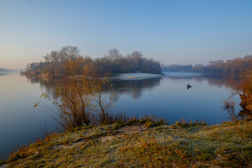 Obraz premium lake in autumn