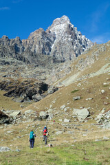 I primi colori dell’autunno ai piedi del Monviso – Rifugio e Lago Alpetto – Valle Po -Cuneo