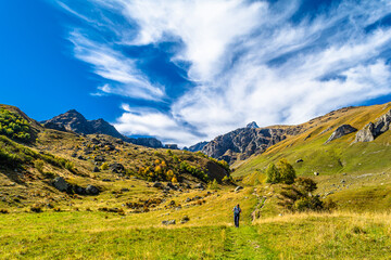 I primi colori dell’autunno ai piedi del Monviso – Rifugio e Lago Alpetto – Valle Po -Cuneo