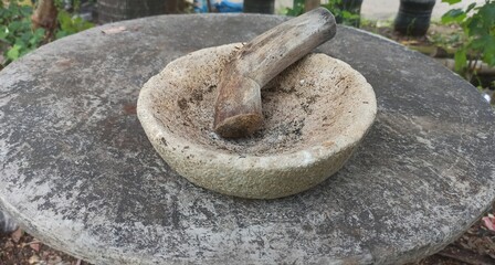 stone mortar and pestle