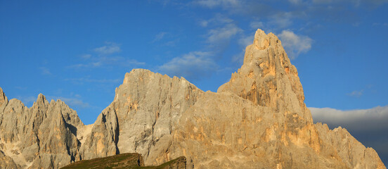 alpenglow also called ENROSADIRA is an optical phenomenon that colors the rocks of the Dolomites in...