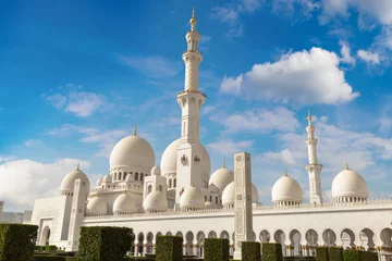 Foto op Plexiglas Sheikh Zayed Grand Mosque in Abu Dhabi © Sergii Figurnyi