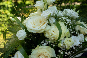 Hochzeit, Brautstrauss, Blumenstrauss, Braut, Rosen, Weiß