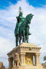 Obraz premium Statue of Stephen I in Budapest