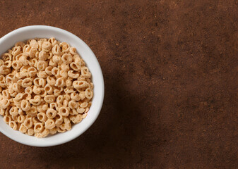 cereal and milk, a healthy breakfast food, good nutrition staple food item