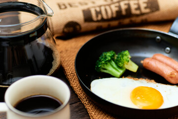 コーヒーと朝食