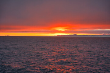 夕焼け, 太平洋, 空, 海, 太陽, 水, 雲, 自然, 夕日, 水平線, 風景, 今夜, オレンジ, 雲, 青, 惰性で進む, アイランズ, 美しい, 夜明け, 光, 赤