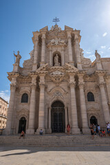 Fototapeta na wymiar The beautiful Duomo of Ortigia