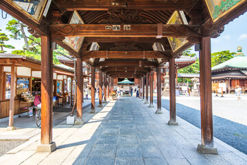 Fototapeta na wymiar 香川県　総本山善通寺の風景 