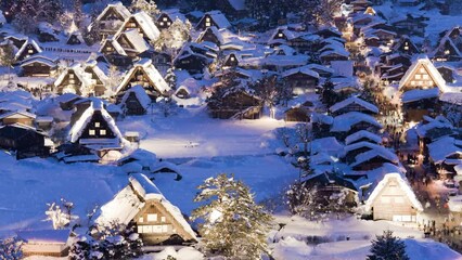 世界遺産に登録されている日本の岐阜県にある冬の白川郷。 - Powered by Adobe