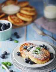 Cottage cheese pancakes - traditional Russian syrniki