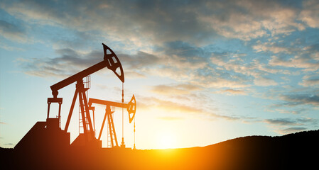 The change in oil prices caused by the war. Oil prices are rising because of the global crisis. Oil...