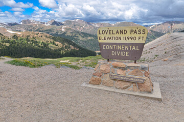 Continental Divide sign at Loveland Pass in Rocky Mountains