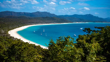 Photo sur Plexiglas Whitehaven Beach, île de Whitsundays, Australie panorama of the whitsunday islands as seen from the top of a mountain near whitehaven beach  famous beaches with white sand and turquoise water  paradise islands in queensland, australia