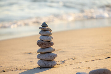 Fototapeta na wymiar Pebble balance on the beach