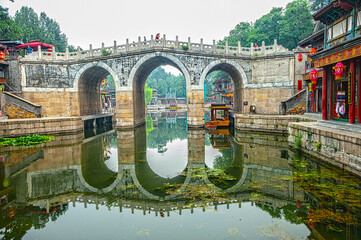 Puente del Palacio de Verano en Beijing - obrazy, fototapety, plakaty