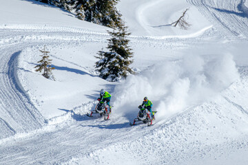 RACE OF SNOWMOBILE