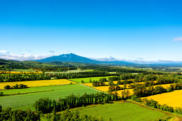 夏の斜里岳（北海道斜里町）