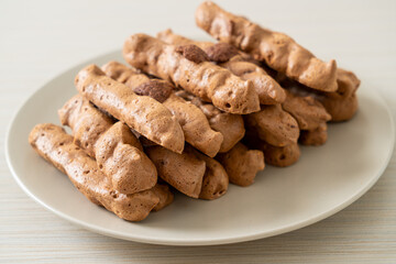 chocolate meringue stick on plate