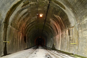 Fototapeta na wymiar Old Tunnel