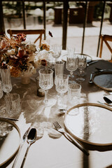 wedding table decoration & wedding table setting with nude and pink tones florals 07