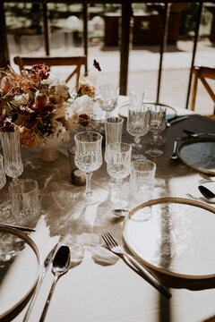 wedding table decoration & wedding table setting with nude and pink tones florals 07
