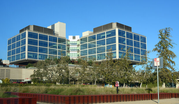 Stanford University Medical Center, medical complex which includes Stanford Health Care and Stanford Children's Health