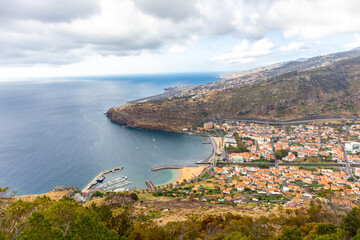 Fototapeta premium Urlaubsfeeling auf der schönen Atlantikinsel Madeira bei Santa Cruz