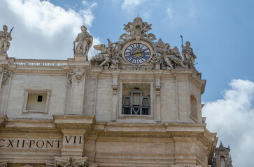 Fototapeta premium the facade of basilica of the virgin