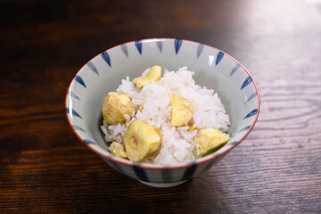 美味しい秋の栗ご飯　俯瞰
