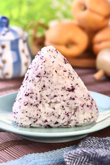 Japanese cuisine, Onigiri - Perilla plum rice ball 