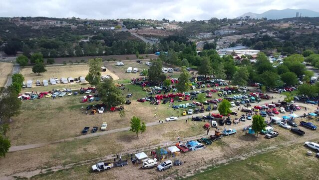 Aeria Classic Car Show Ascending Tilt Down 4K