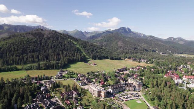 Zakopane Polskie Tatry Gubał&oacute;wka Polskie G&oacute;ry z drona