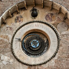 astronomische Uhr von 1472  am Glockenturm Torre des Orologio in der zum UNESCO Weltkulturerbe ...