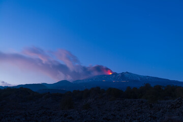 Eruzione vulcano Etna, Sicilia © Mirko Chessari