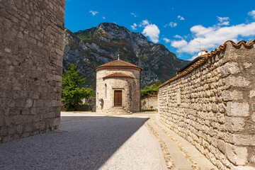 Venzone, Baptistery or Chapel of San Michele, with the crypt of the mummies, Cathedral, Church of St. Andrew the Apostle, 1308. Udine province, Friuli-Venezia Giulia, Italy, Europe.
