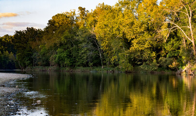 Fototapeta premium Turning of the Season on River