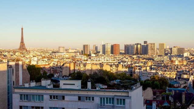 Timelapse Paris Tour Eiffel Beaugrenelle vue a&eacute;rienne
