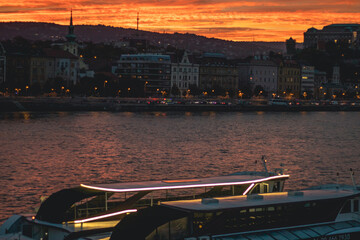 boat and view sunset Budapest Ungarn 