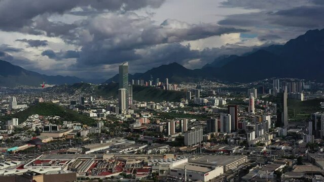 Panor&aacute;mica a&eacute;rea de Monterrey, M&eacute;xico