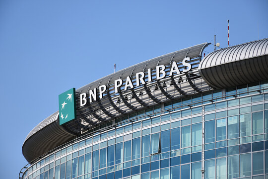 BNP Paribas sign, logo, symbol on the facade of BNP Paribas Bank Polska S.A., Polish branch of international French bank. WARSAW, POLAND - AUGUST 7, 2020