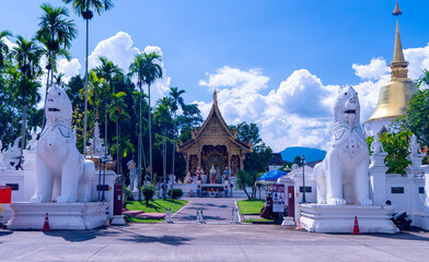 Beautiful buddhist temple near Chiang Mai, Thailand - 537714290